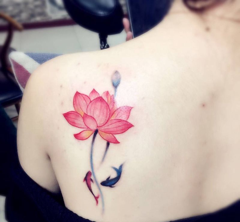 盛世红莲纹身图片_成品肩部腿部手臂背部传统国画植物动物脚部纹身图案