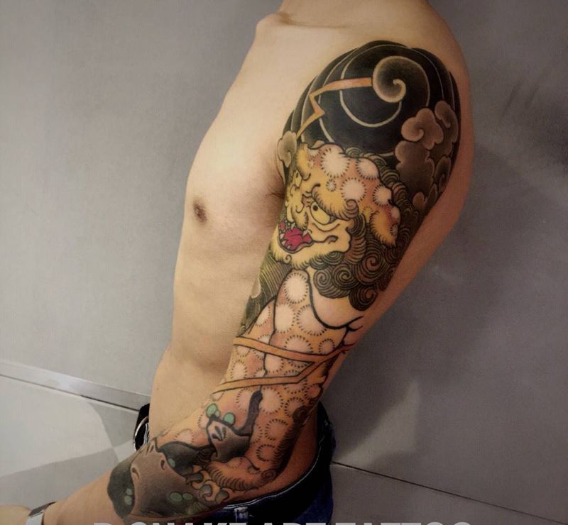 传统唐狮纹身图片