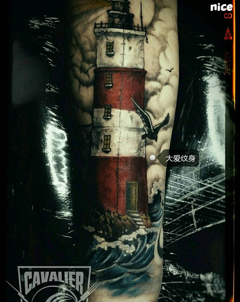 灯塔纹身图片_手臂欧美写实静物原创成品纹身图案