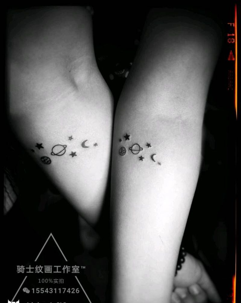 爱行星★纹身图片_手臂清新几何情侣成品纹身图案