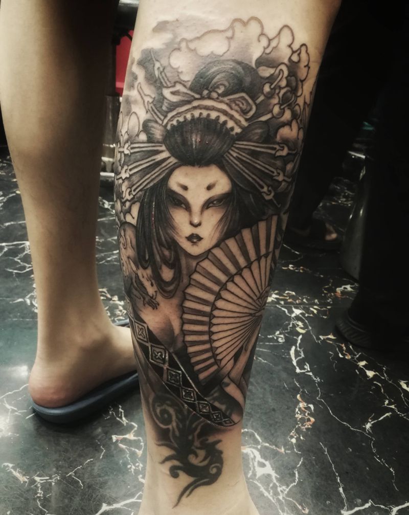 艺妓纹身图片_腿部新传统纹身图案