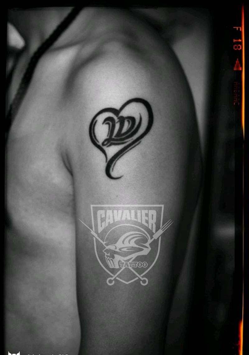 修改前女友纹身图片_手臂传统习俗鬼神宗教成品纹身图案