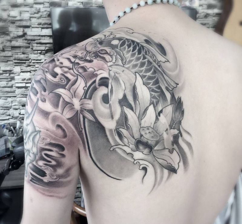 发一组纹身图片_成品肩部腰部手臂腿部脚部传统清新动物图腾纹身图案