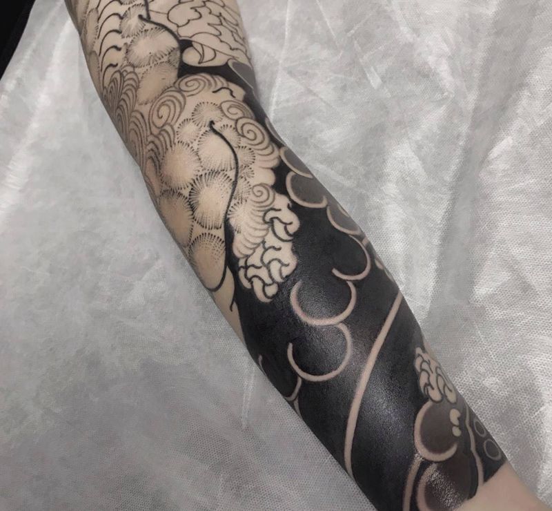 老传统唐狮纹身图片_手臂老传统纹身图案