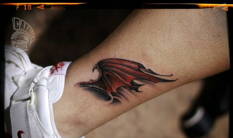 魔鬼翅膀纹身图片_脚部欧美清新鬼神原创成品纹身图案