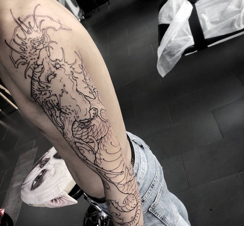 新传统龙纹身图片_成品手臂国画传统动物原创纹身图案
