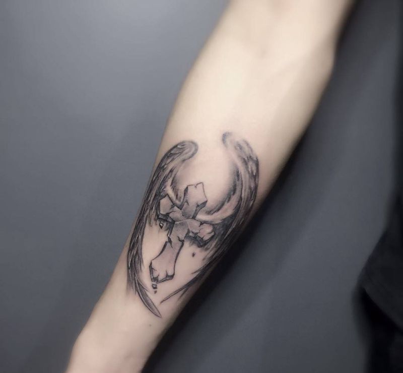 ✝️翅膀纹身图片_成品肩部胸部背部腰部手臂腿部清新宗教纹身图案