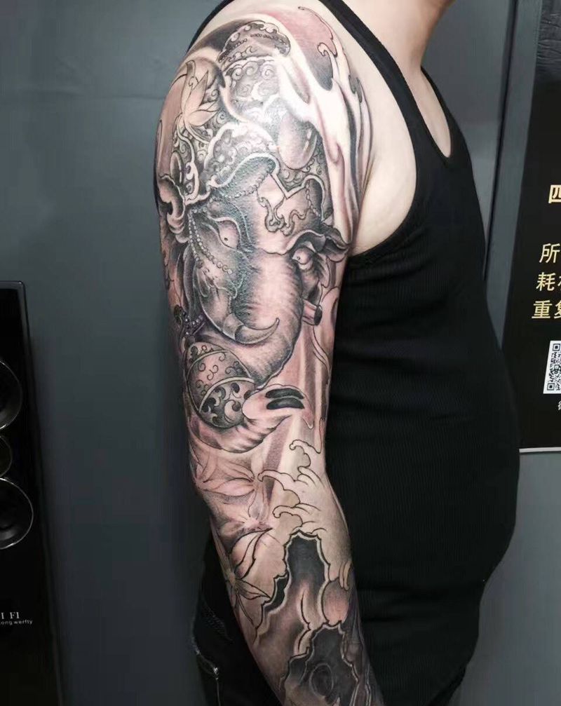 花臂纹身图片_成品手臂传统鬼神植物动物纹身图案