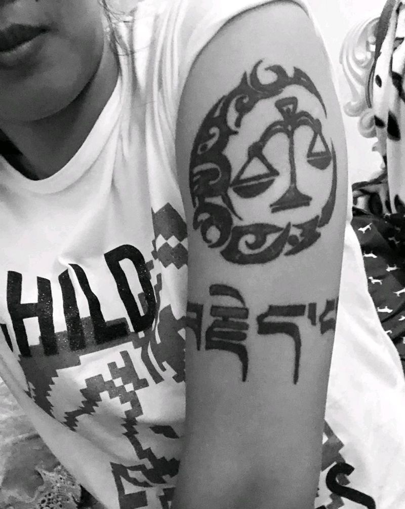 遮盖纹身图片_手臂欧美写实纹身图案