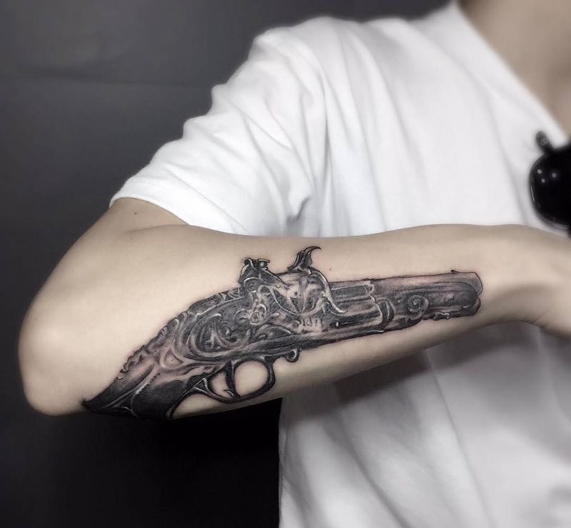 余文乐同款纹身图片_成品手臂腿部背部欧美传统写实几何纹身图案