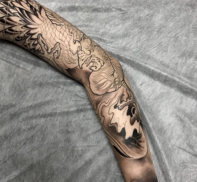 凤凰纹身图片_国画动物手臂成品纹身图案