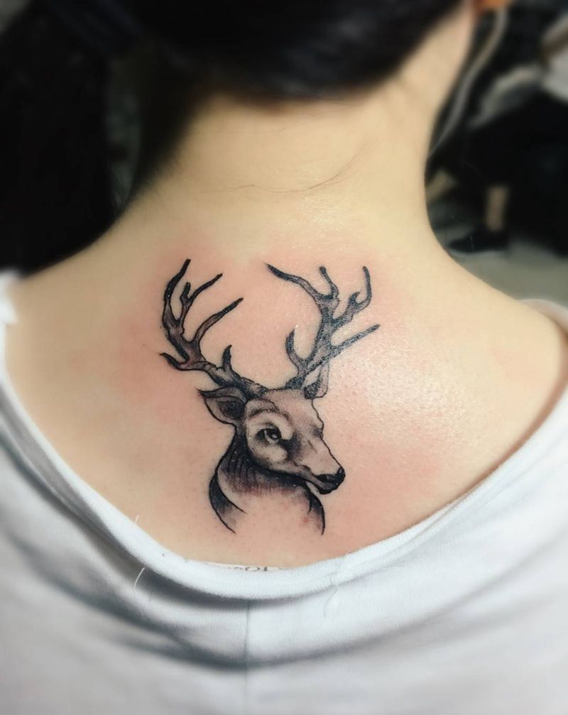 小鹿纹身图片_颈部肩部背部手臂腿部动物纹身图案