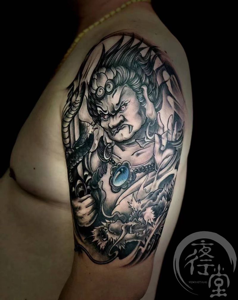 不动明王纹身图片_手臂背部新传统老传统纹身图案