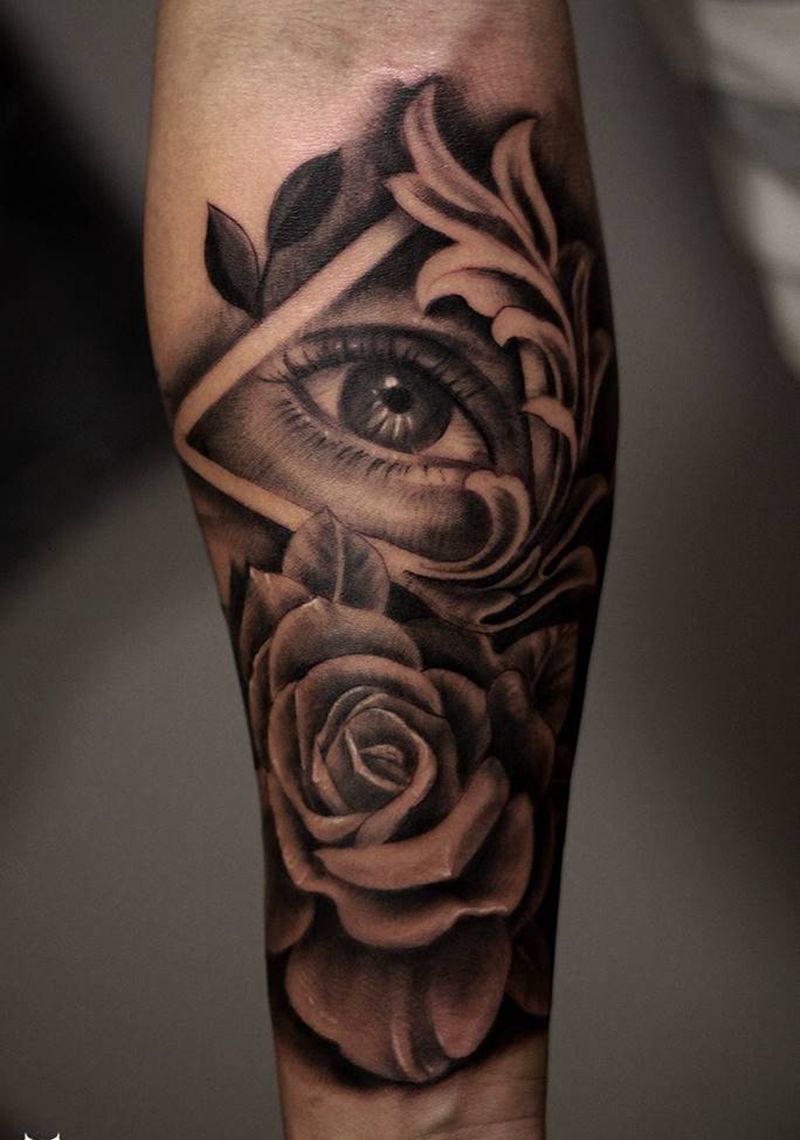 上帝之眼纹身图片_手臂欧美写实纹身图案