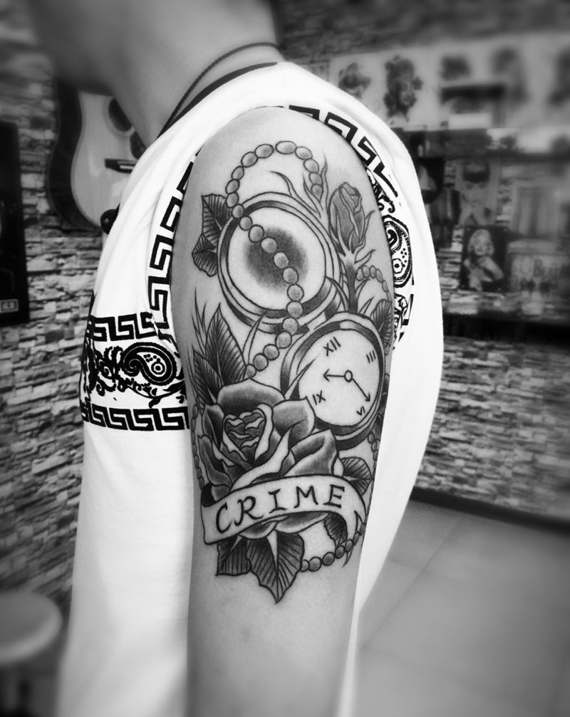 school 大臂纹身图片_成品臀部手臂欧美静物字符纹身图案