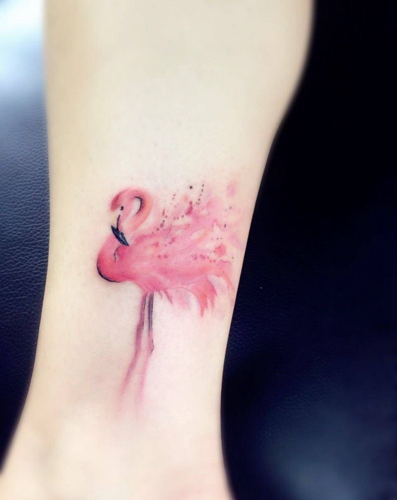 火烈鸟纹身图片_成品腿部背部手臂肩部欧美清新动物纹身图案