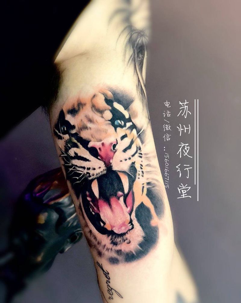 百兽之王纹身图片_成品手臂欧美清新动物纹身图案