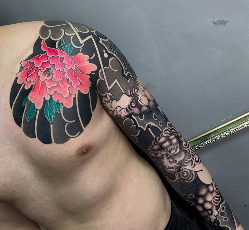 唐狮牡丹纹身图片