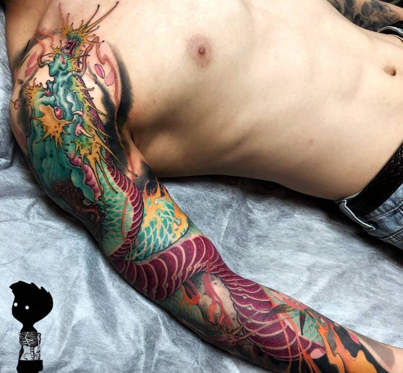 花臂龙纹身图片