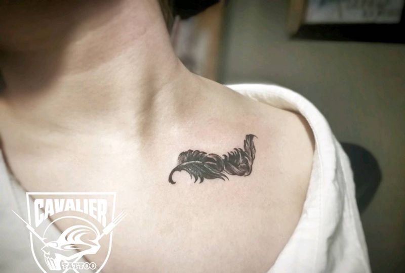 又是一次遮盖纹身图片_胸部清新图腾成品纹身图案