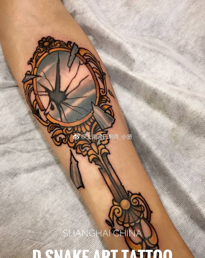 镜子纹身图片_成品手臂欧美静物纹身图案