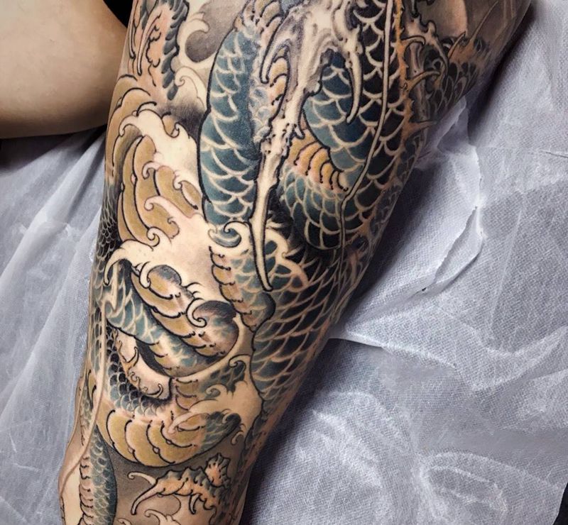 龙纹身图片_原创动物国画腿部成品纹身图案