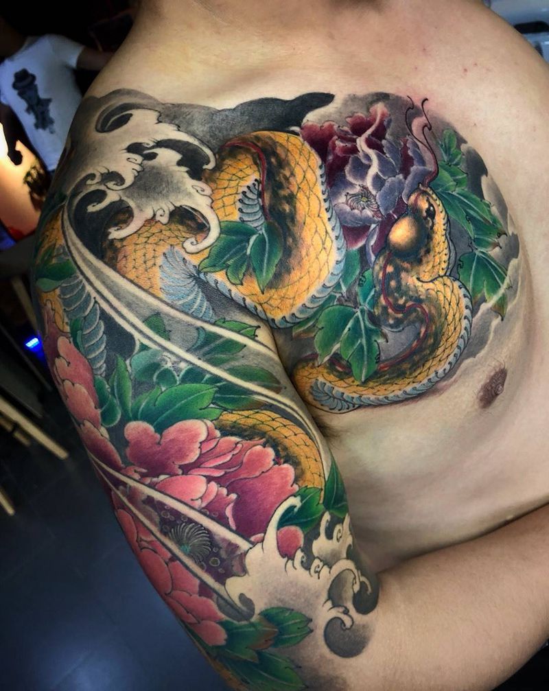 牡丹蛇纹身图片