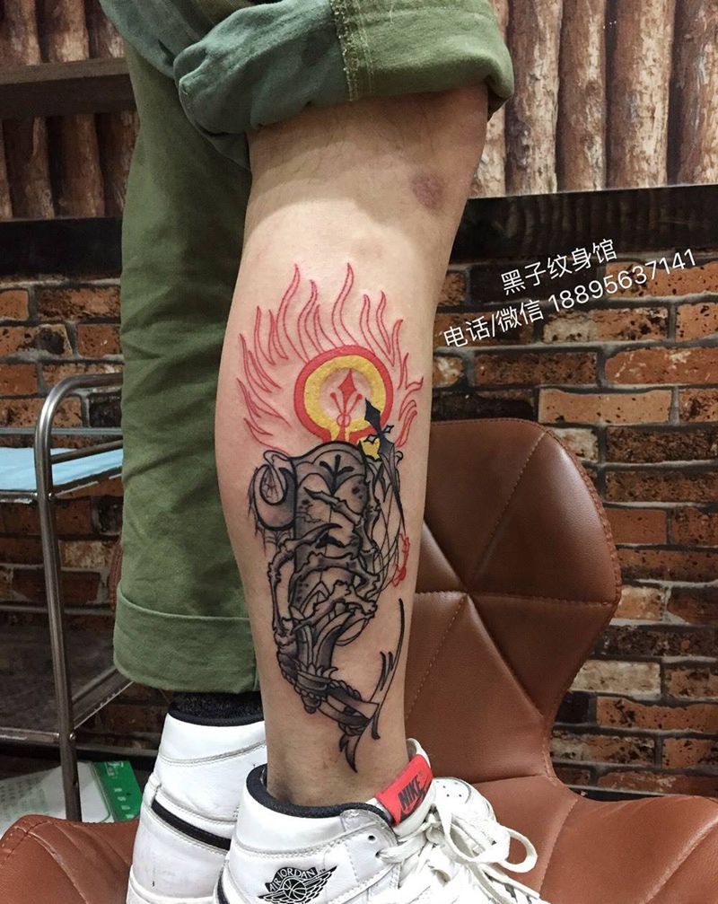 New school纹身图片