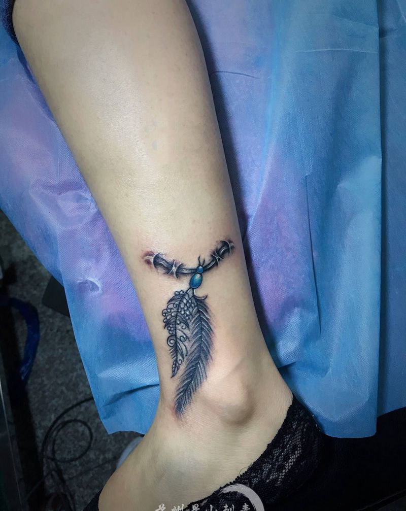 脚裸羽毛纹身图片_脚部纹身图案