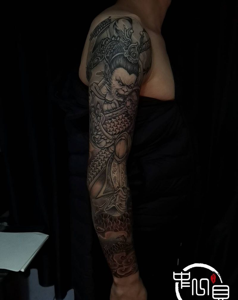 大圣纹身图片_手臂新传统纹身图案