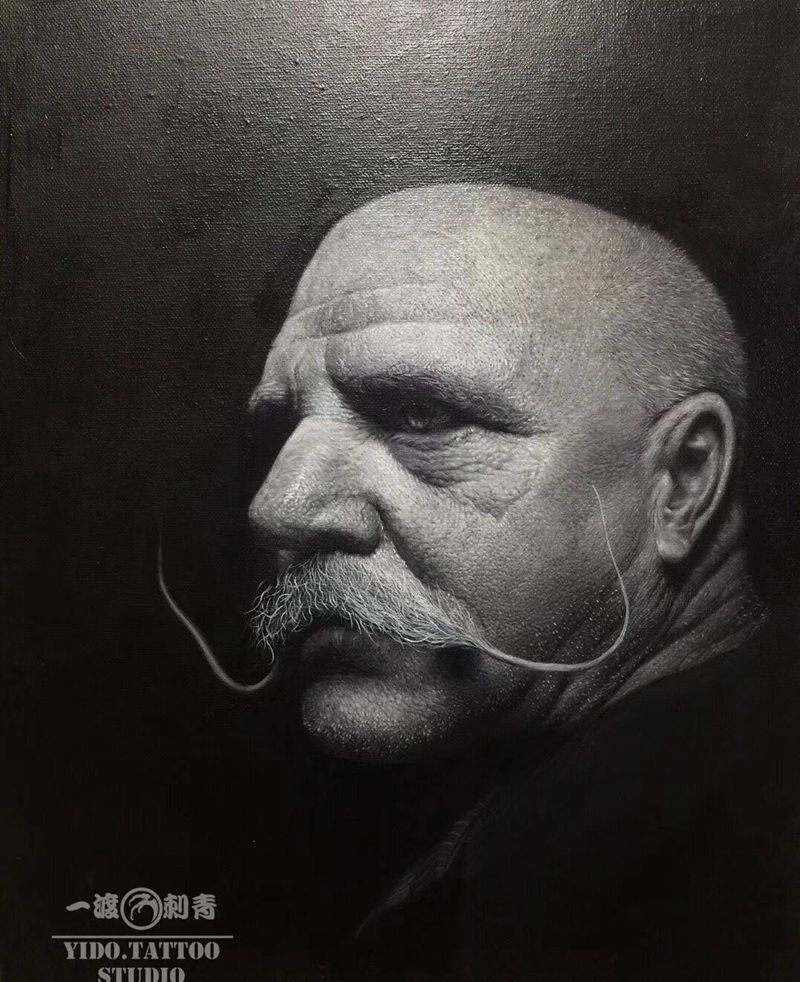 老人纹身图片