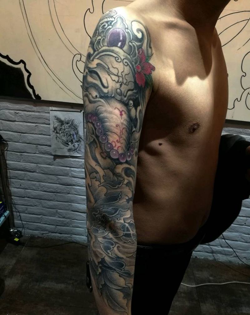 象神花臂纹身图片