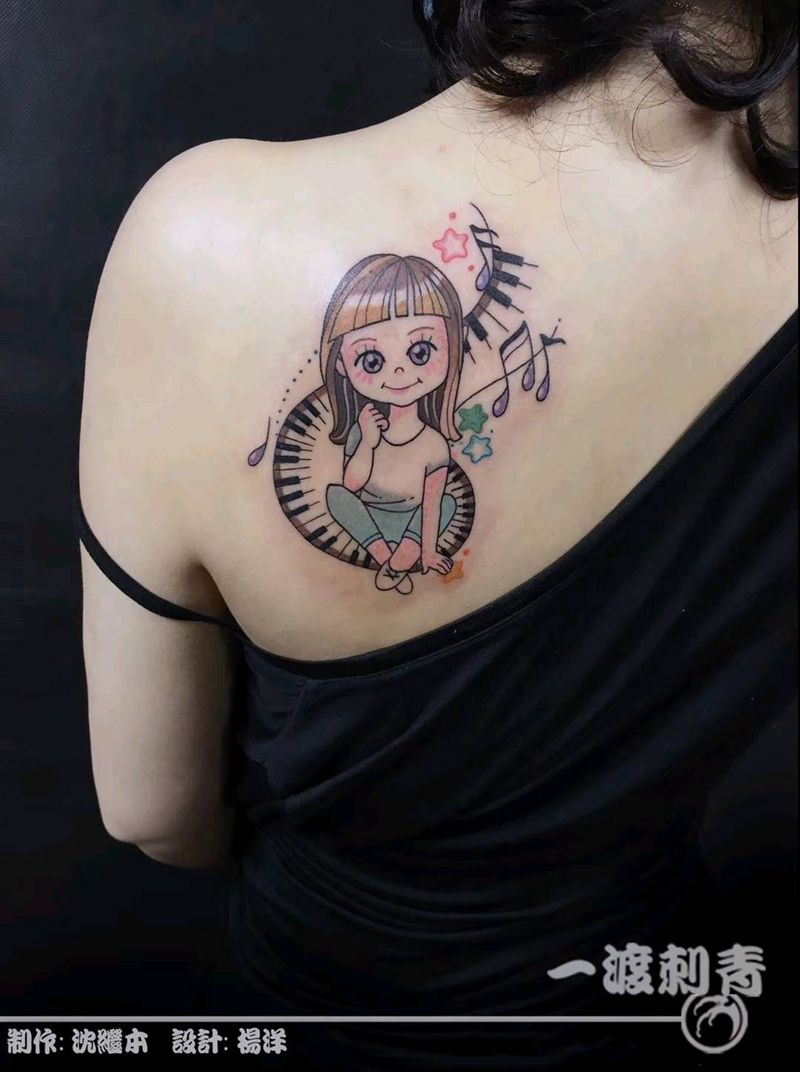 盆友家的娃纹身图片_背部New School纹身图案
