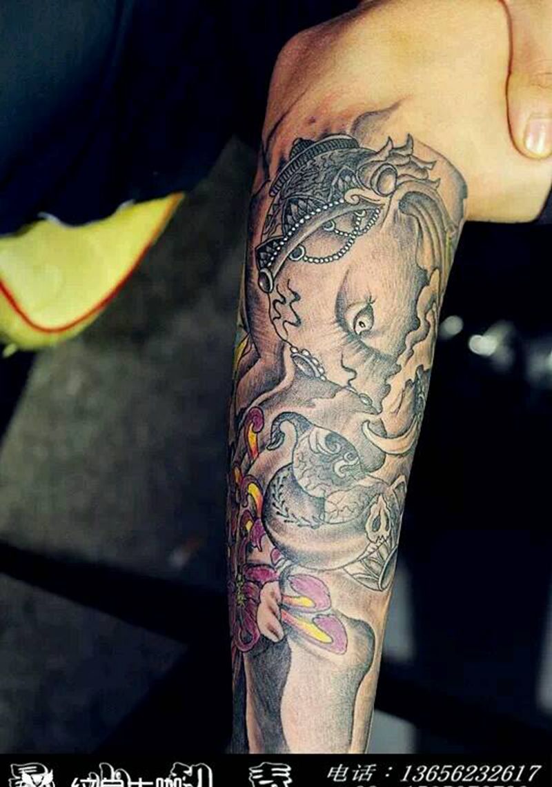 包小手臂纹身图片