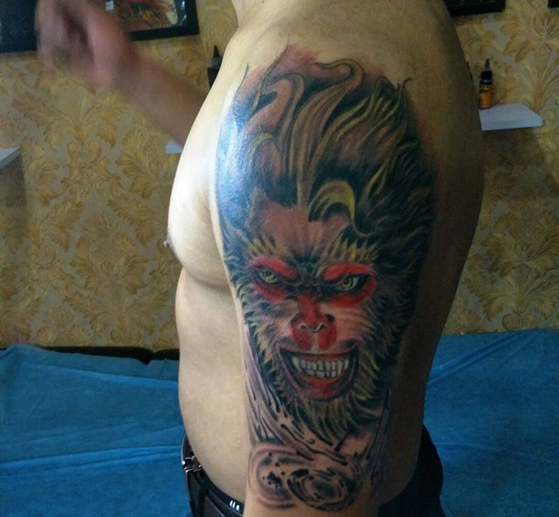 猴头纹身图片_手臂传统肖像人物成品纹身图案