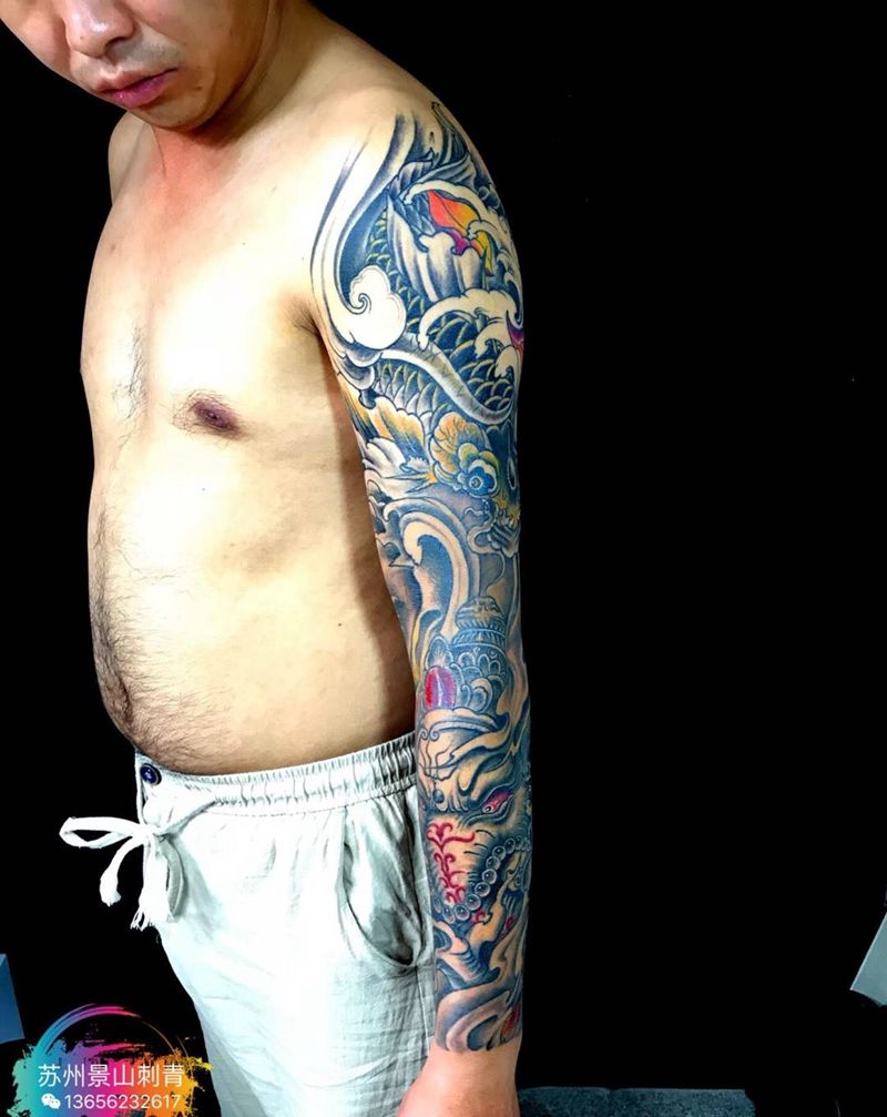 鲤鱼象神花臂纹身图片