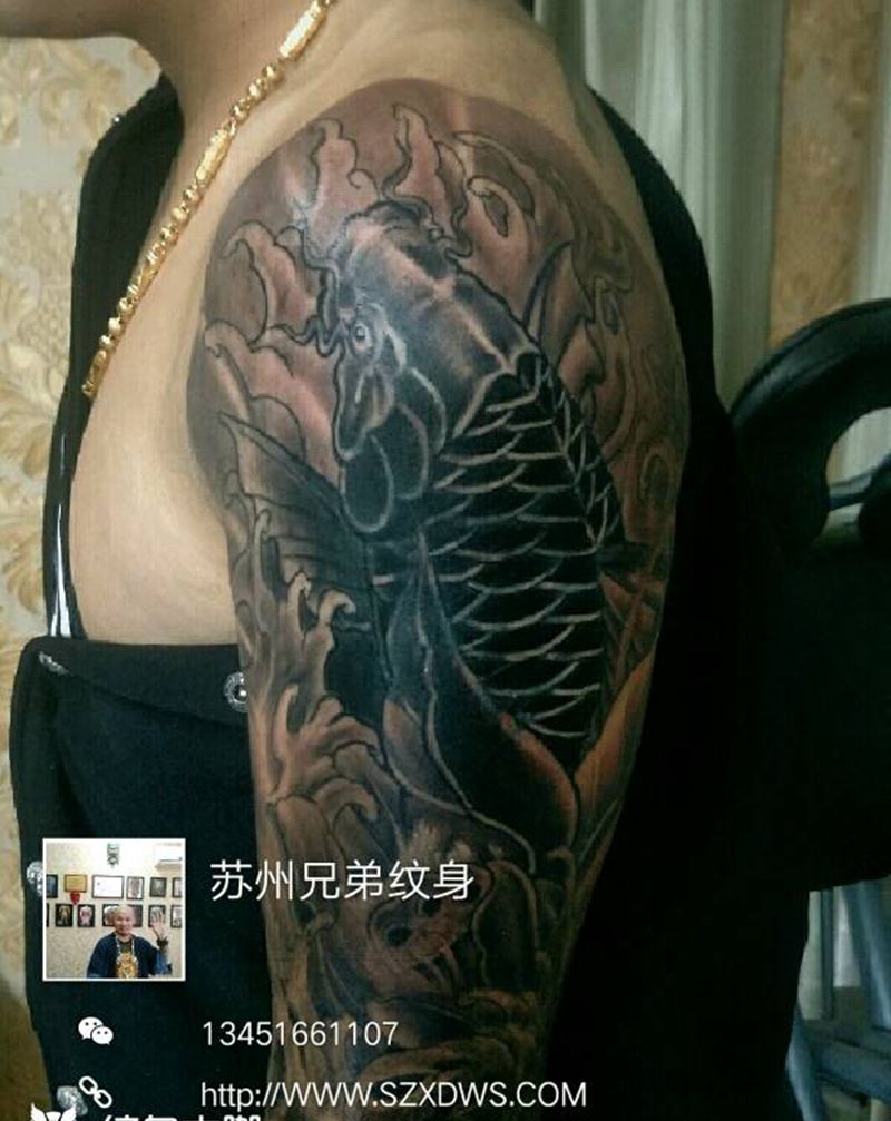 鲤鱼遮盖作品纹身图片