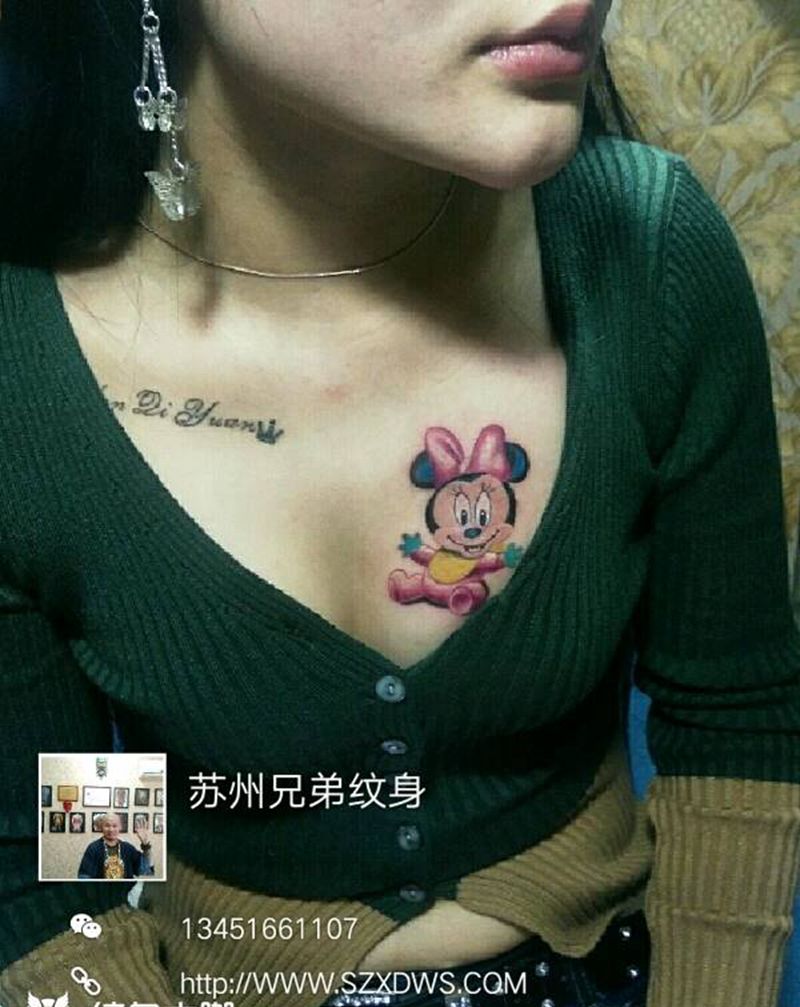 米奇纹身图片_胸部欧美清新写实字符动物情侣成品纹身图案