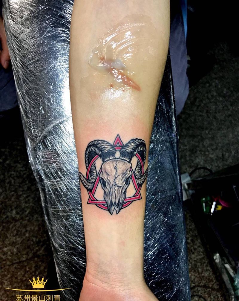 羊头纹身图片