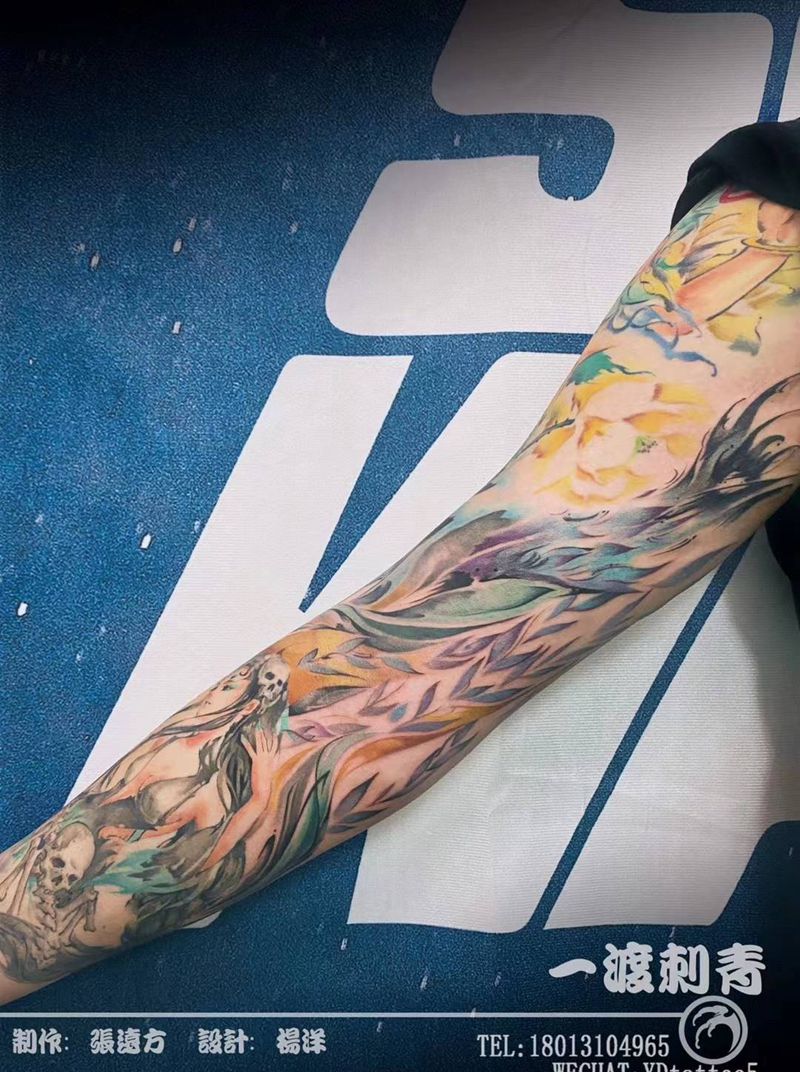 柳枝仙鹤纹身图片_手臂水彩水墨纹身图案