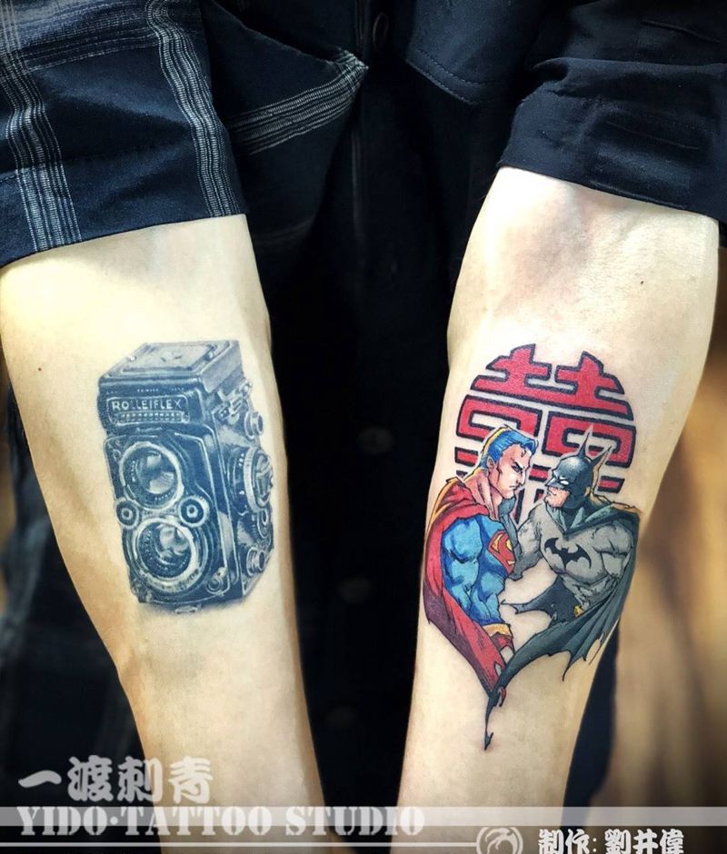 蝙蝠侠&超人 CP纹身图片