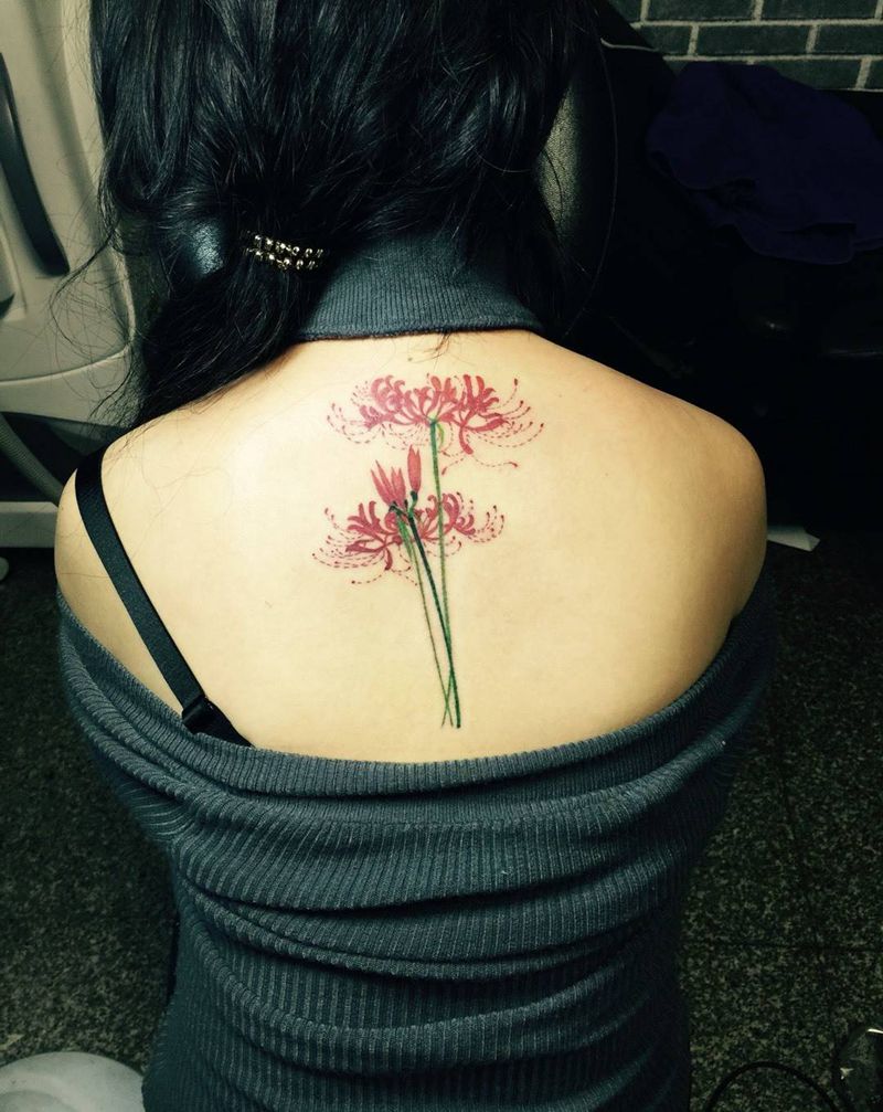 彼岸花纹身图片