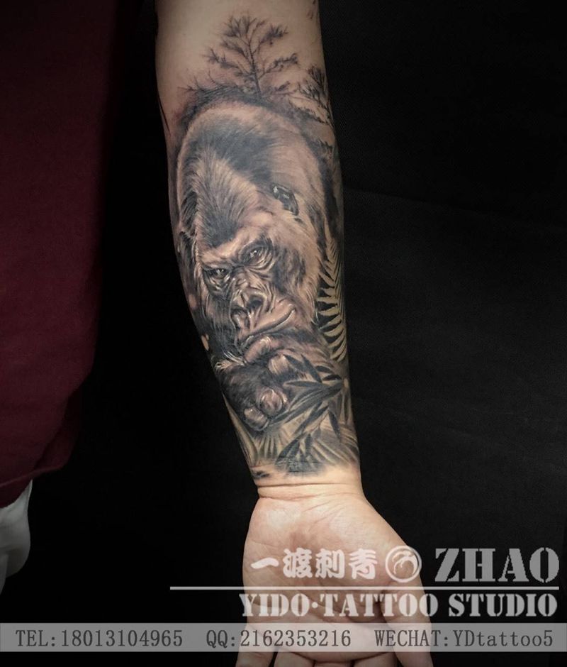 花臂未完纹身图片