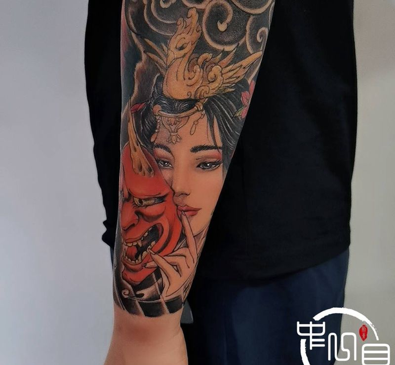 添加凤妓纹身图片_手臂纹身图案