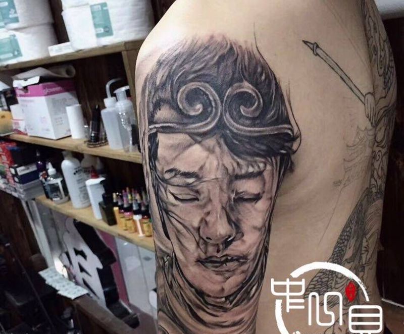 星哥纹身图片_手臂纹身图案