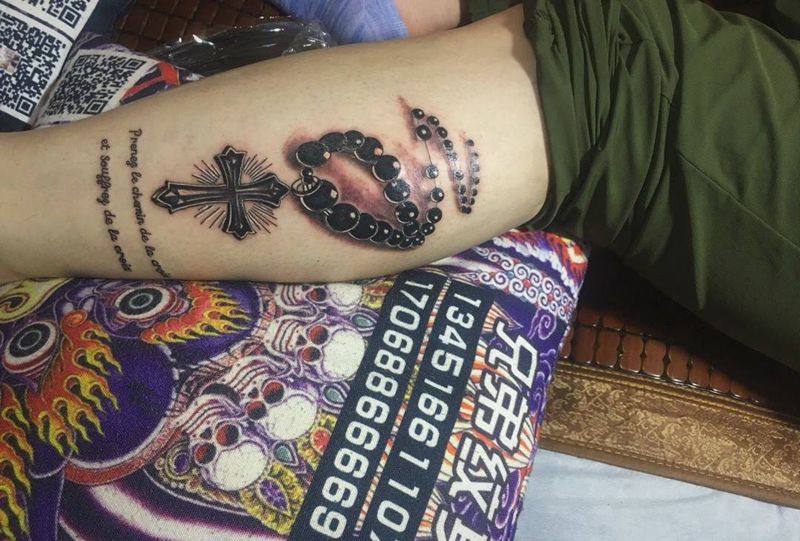 佛珠脚链纹身图片