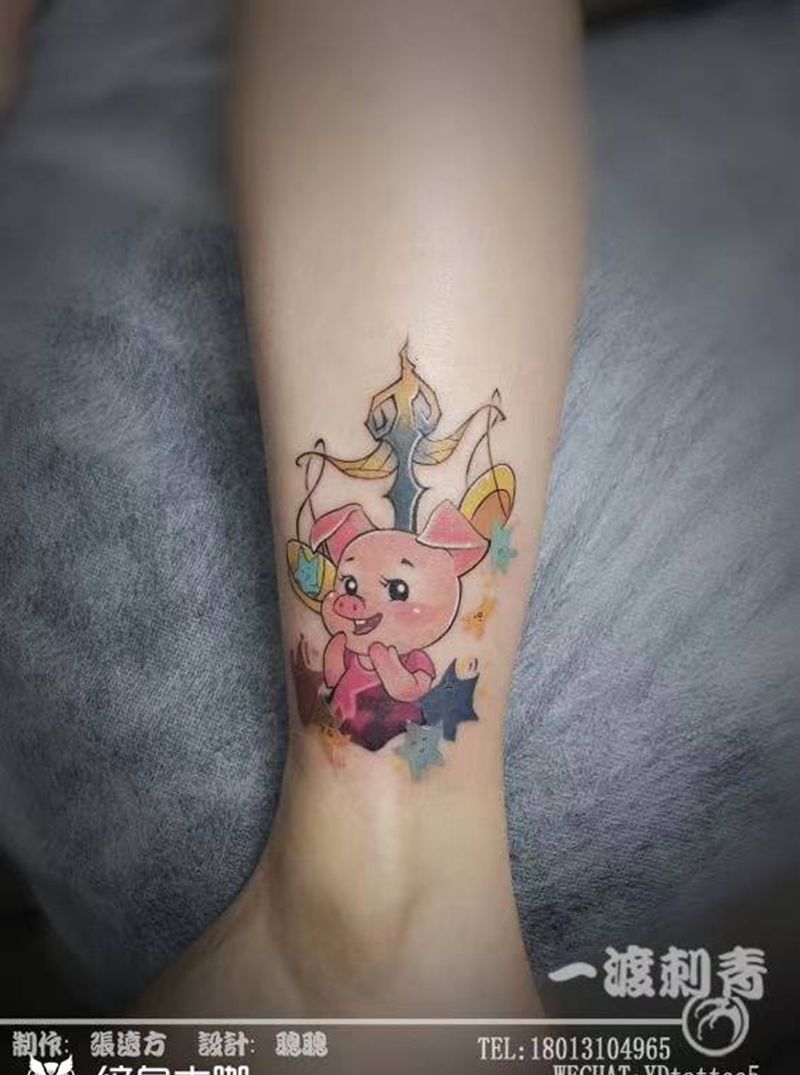 天秤座小猪纹身图片_腿部New School纹身图案