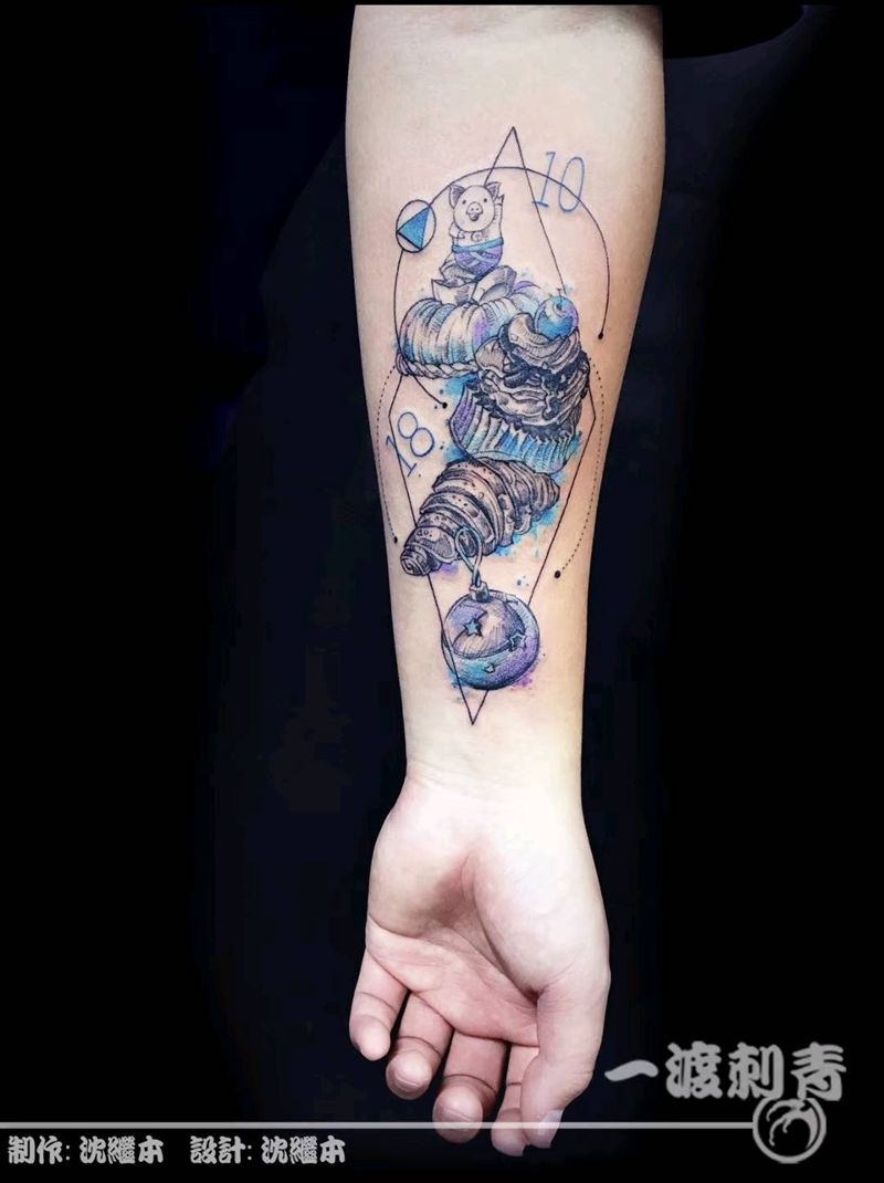 法式小甜点纹身图片_手臂点刺纹身图案