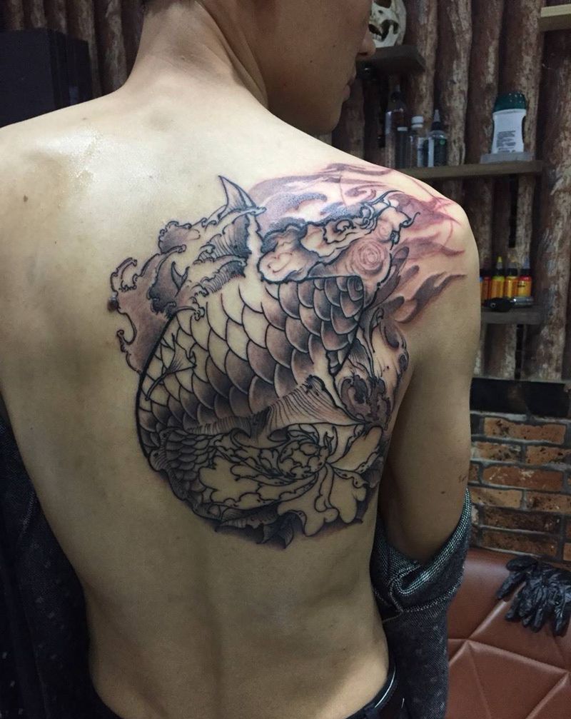 鲤鱼未完成纹身图片