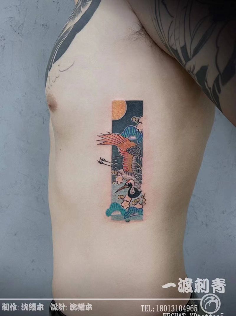 仙鹤条幅纹身图片_腰部New School水彩纹身图案